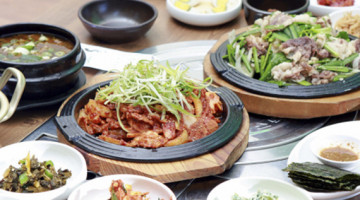 제천 건강한 유기농 쌈밥집, 산아래